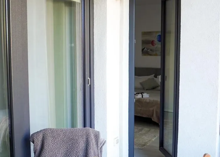 Apartment Chic And Cozy Bucharest
