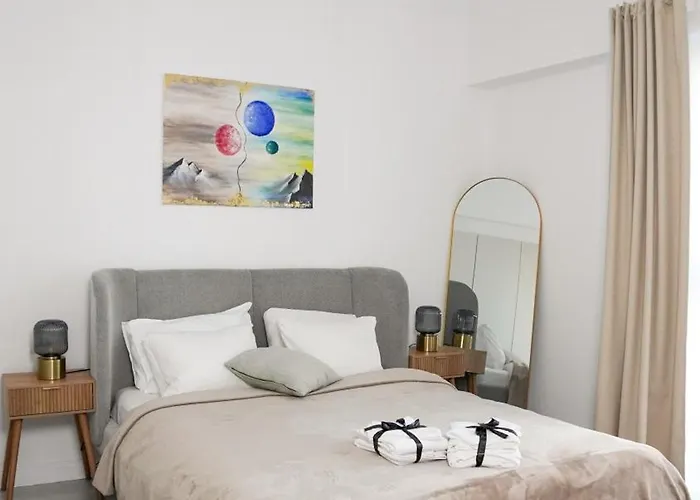 Chic And Cozy Apartment