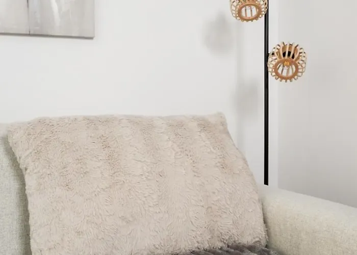 Apartment Chic And Cozy