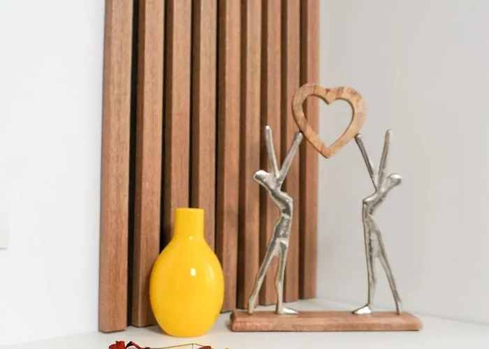 Chic And Cozy Bucarest