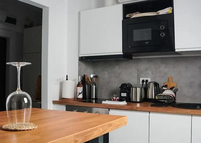 Chic And Cozy Apartment