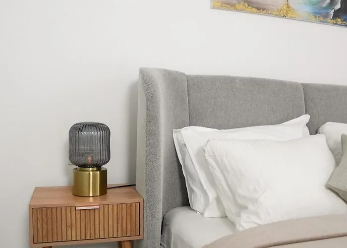 Daire Chic And Cozy *